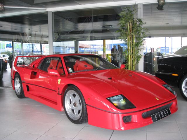 1989 FERRARI F40