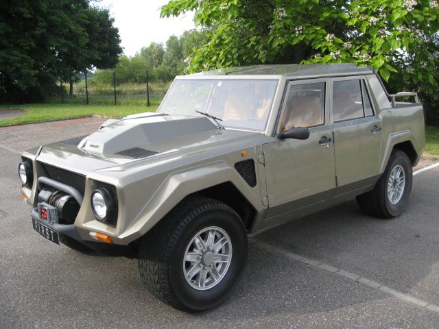 1991 LAMBORGHINI LM 002