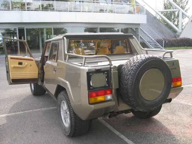 1991 LAMBORGHINI LM 002