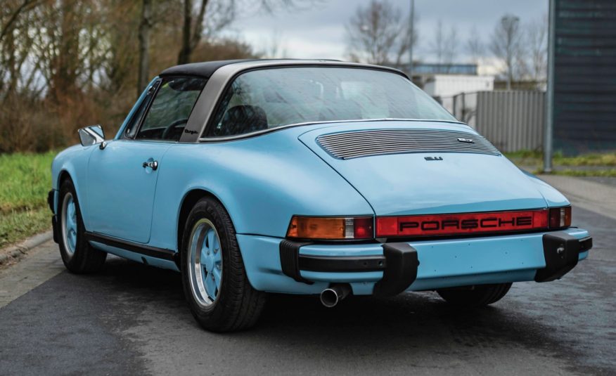 1976 PORSCHE 911 2L7 TARGA 165CH Arceau Chrome