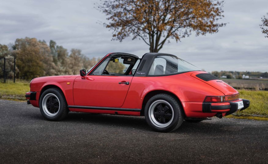 1982 PORSCHE 911 SC TARGA 3L0 BV5