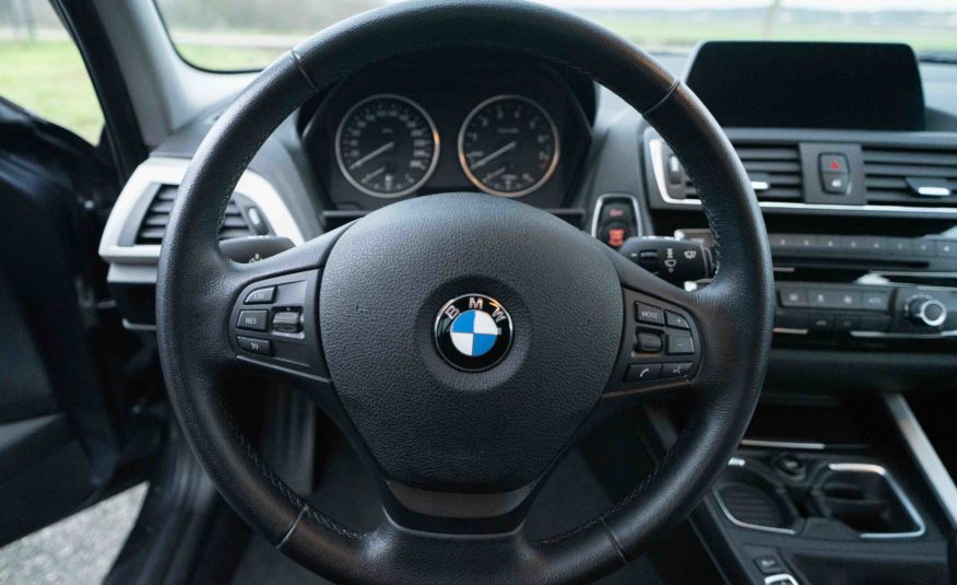 2015 BMW SERIE 1 116 i BV Méca 6