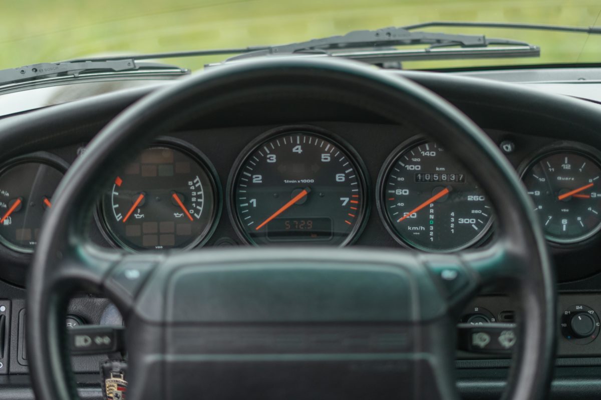 1991 PORSCHE 964 CARRERA 2 CABRIOLET 3L6 TIPTRONIC