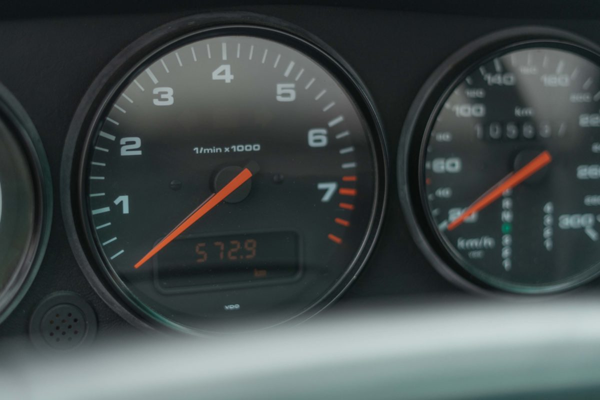 1991 PORSCHE 964 CARRERA 2 CABRIOLET 3L6 TIPTRONIC