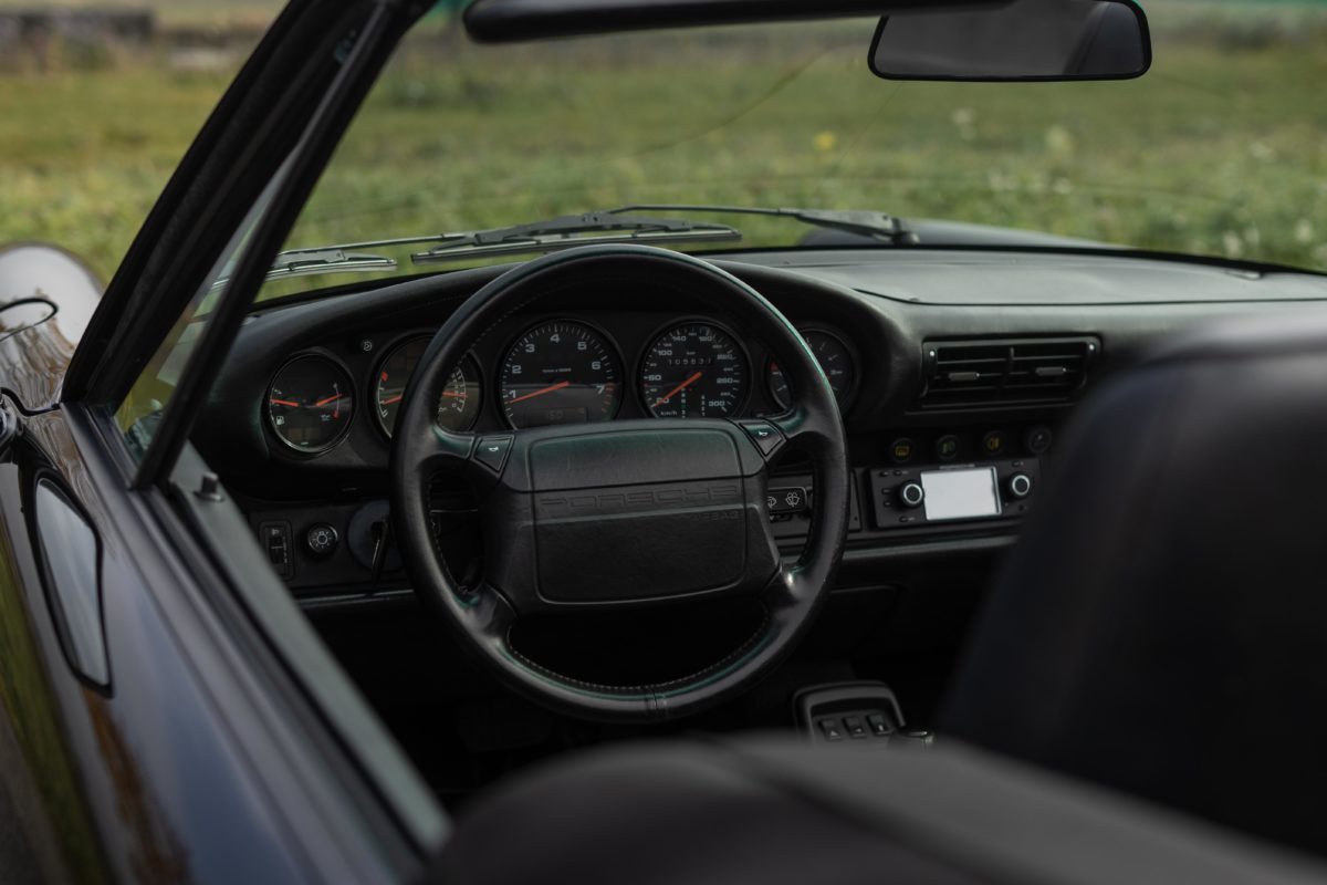 1991 PORSCHE 964 CARRERA 2 CABRIOLET 3L6 TIPTRONIC