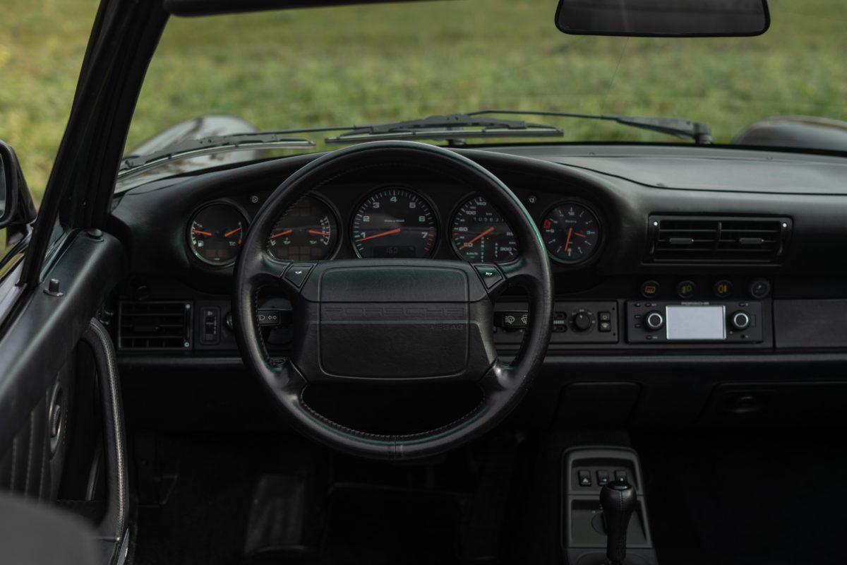 1991 PORSCHE 964 CARRERA 2 CABRIOLET 3L6 TIPTRONIC