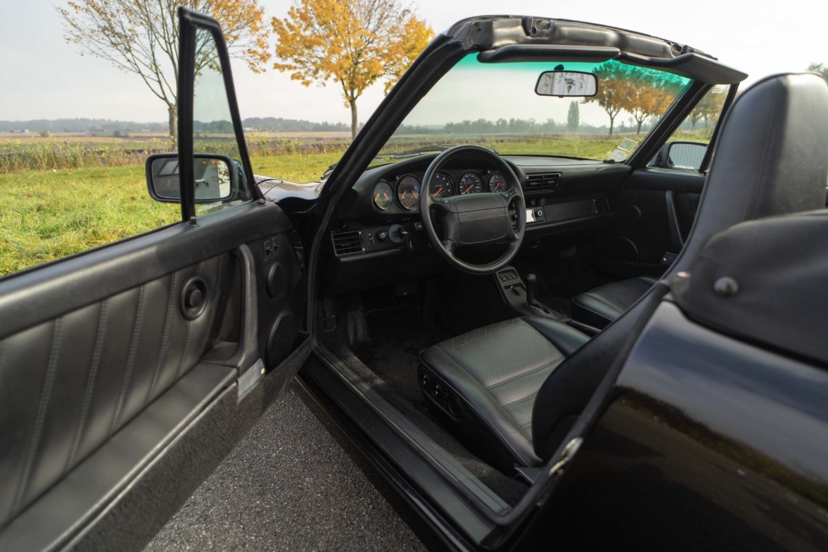 1991 PORSCHE 964 CARRERA 2 CABRIOLET 3L6 TIPTRONIC