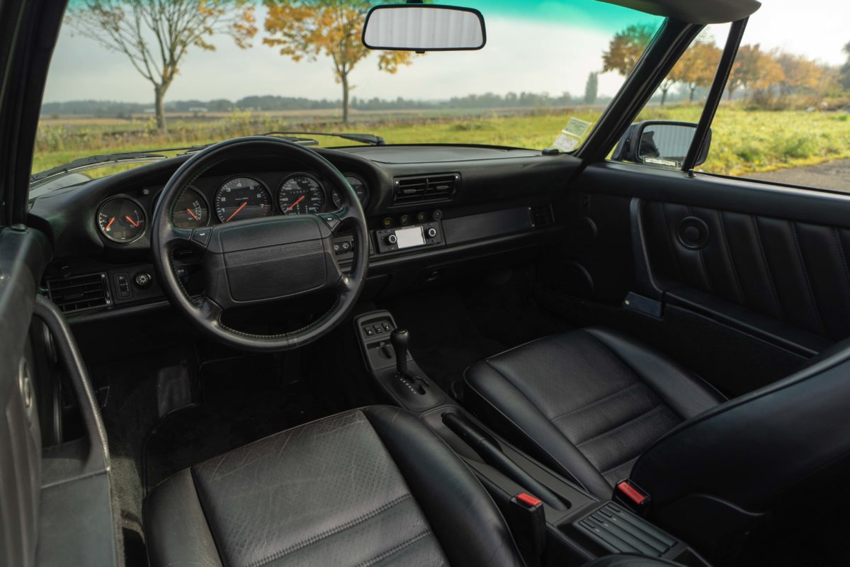 1991 PORSCHE 964 CARRERA 2 CABRIOLET 3L6 TIPTRONIC