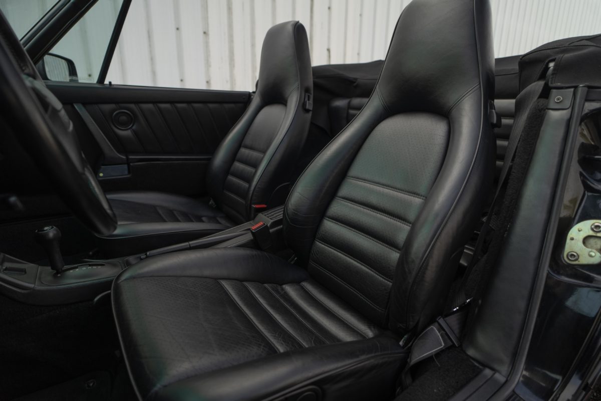 1991 PORSCHE 964 CARRERA 2 CABRIOLET 3L6 TIPTRONIC