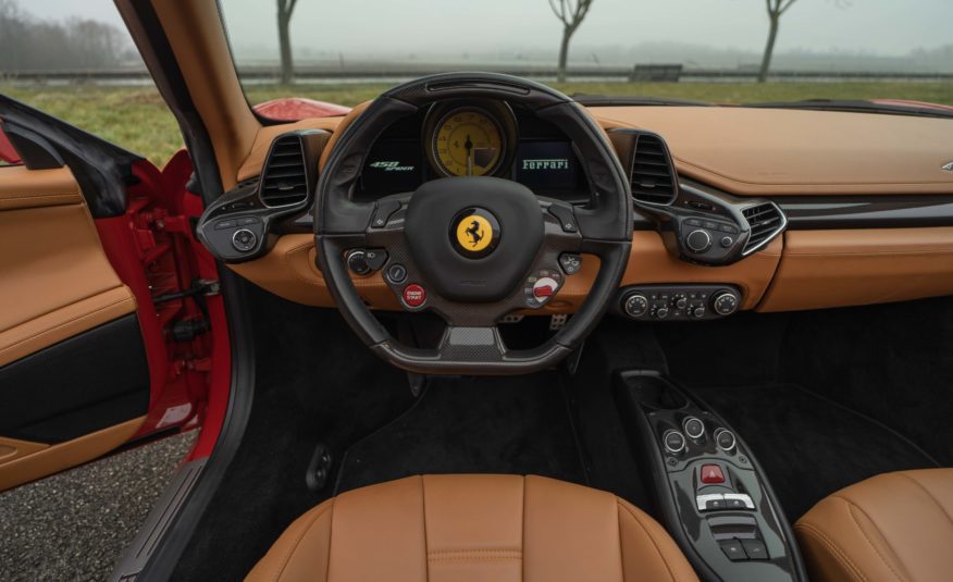 2014 FERRARI 458 ITALIA SPIDER V8 4.5 Litres