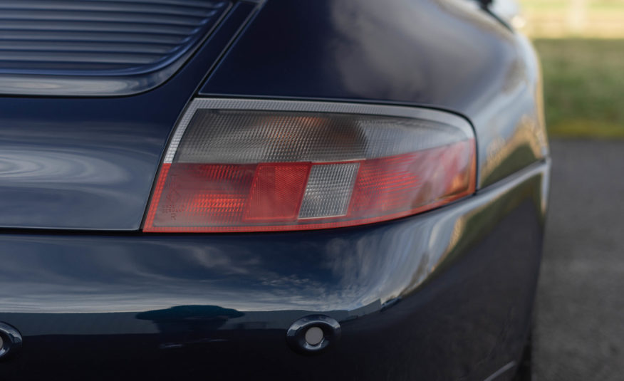 2000 PORSCHE 996 CARRERA 4 3L4 300CV TIPTRONIC