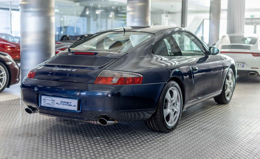 2000 PORSCHE 996 CARRERA 4 3L4 300CV TIPTRONIC