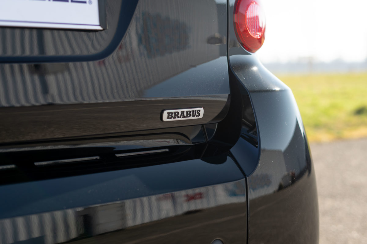 2015 SMART 451 FORTWO BRABUS TAILOR MADE CABRIOLET 1L0 102CV