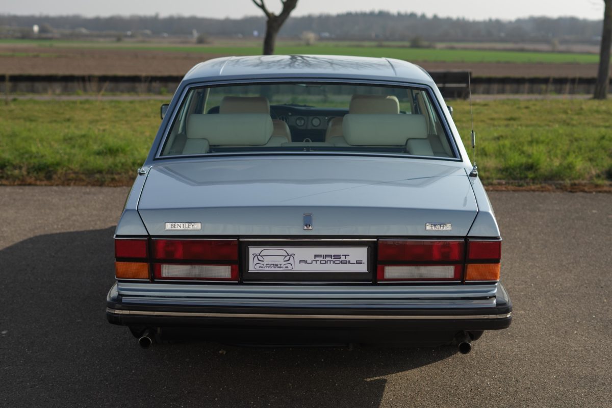 1986 BENTLEY EIGHT V8