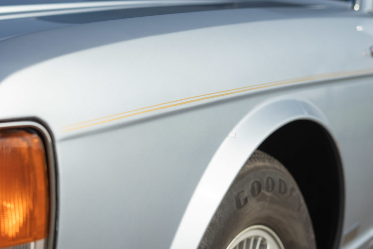 1986 BENTLEY EIGHT V8