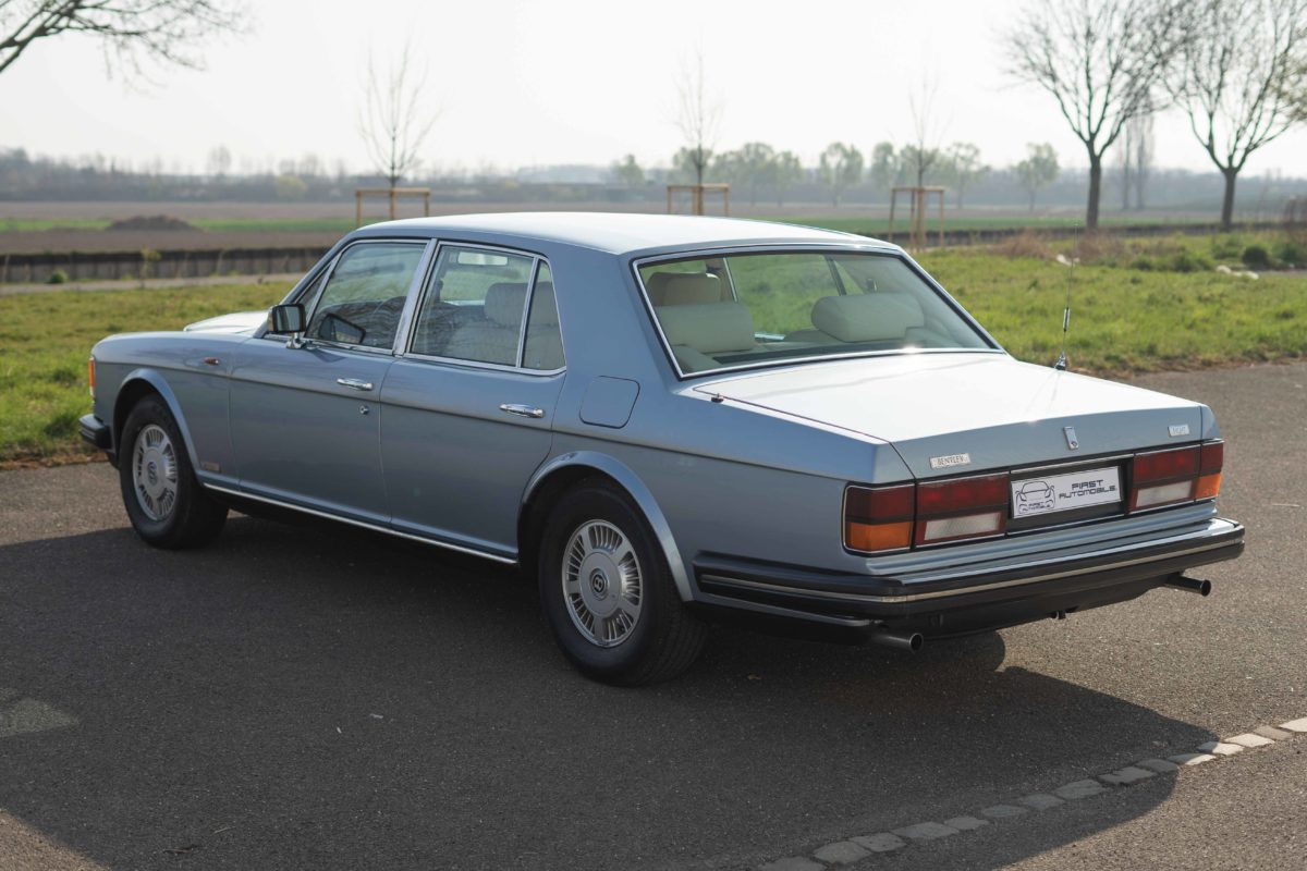 1986 BENTLEY EIGHT V8