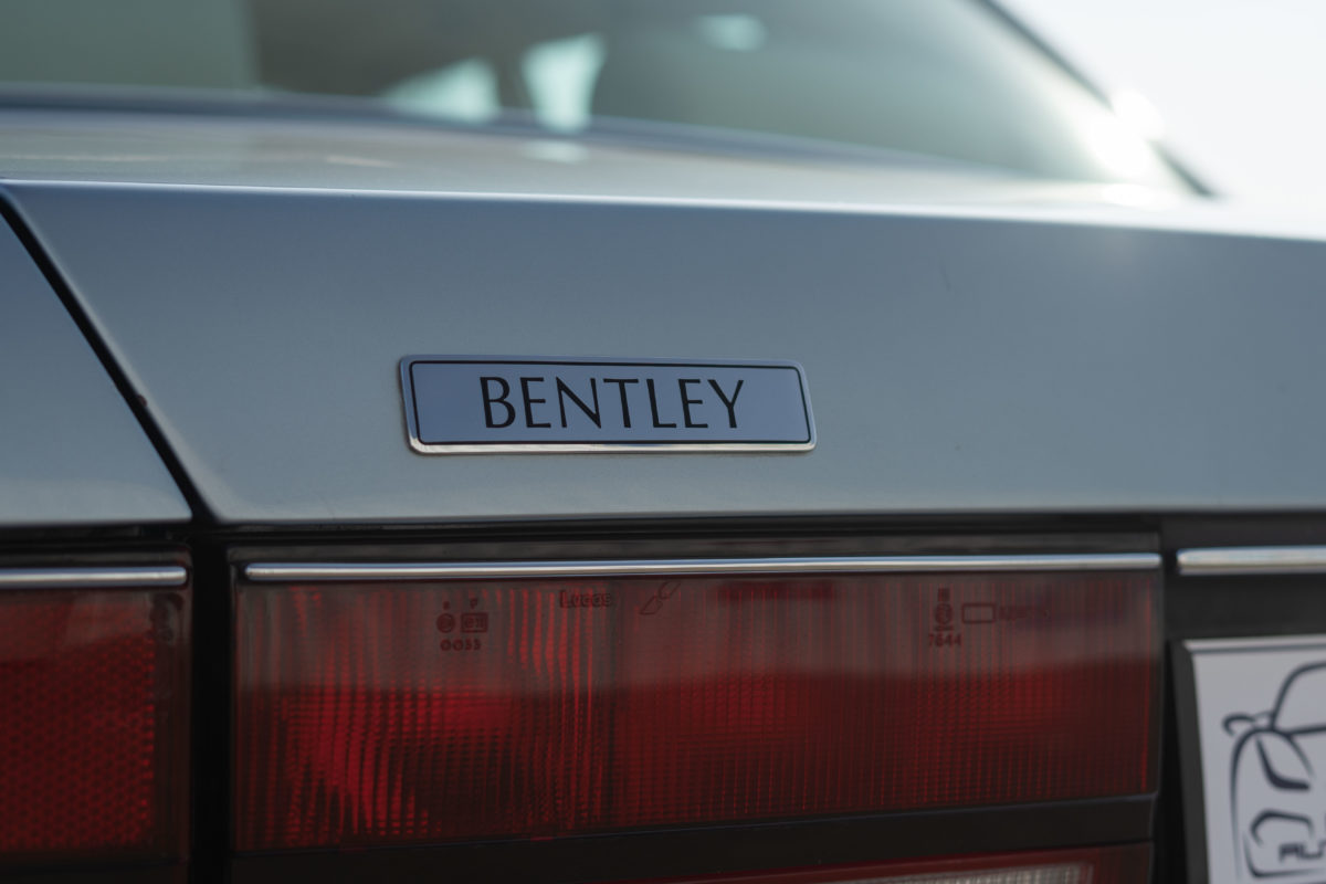 1986 BENTLEY EIGHT V8