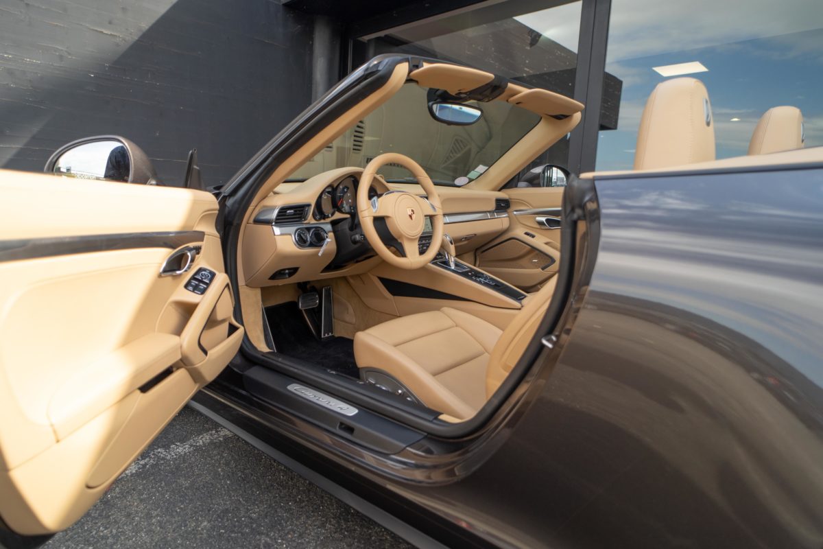 2013 PORSCHE 991 CARRERA 4 CABRIOLET 3L4 350CV PDK
