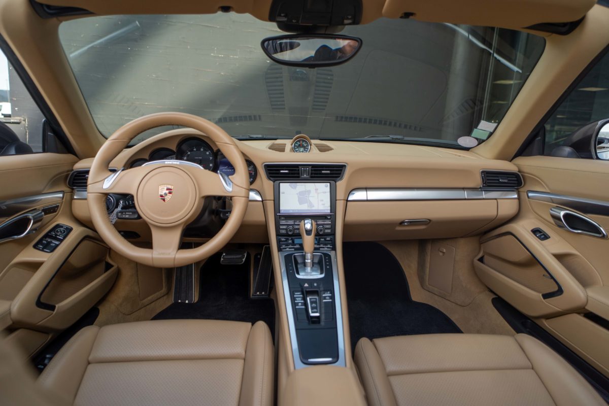 2013 PORSCHE 991 CARRERA 4 CABRIOLET 3L4 350CV PDK