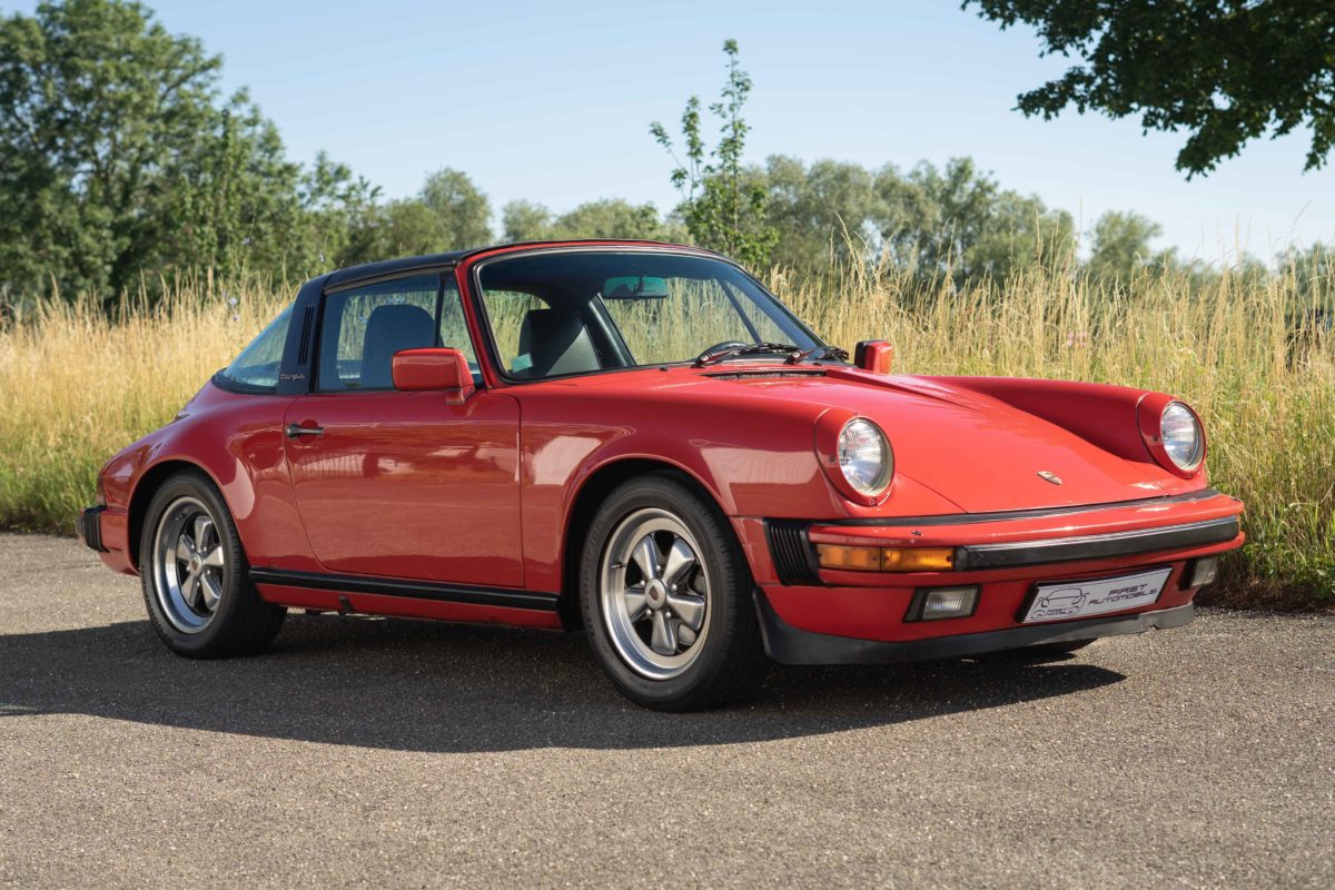 1985 PORSCHE 911 TARGA 3L2 BOITE 915 207CV BVM5