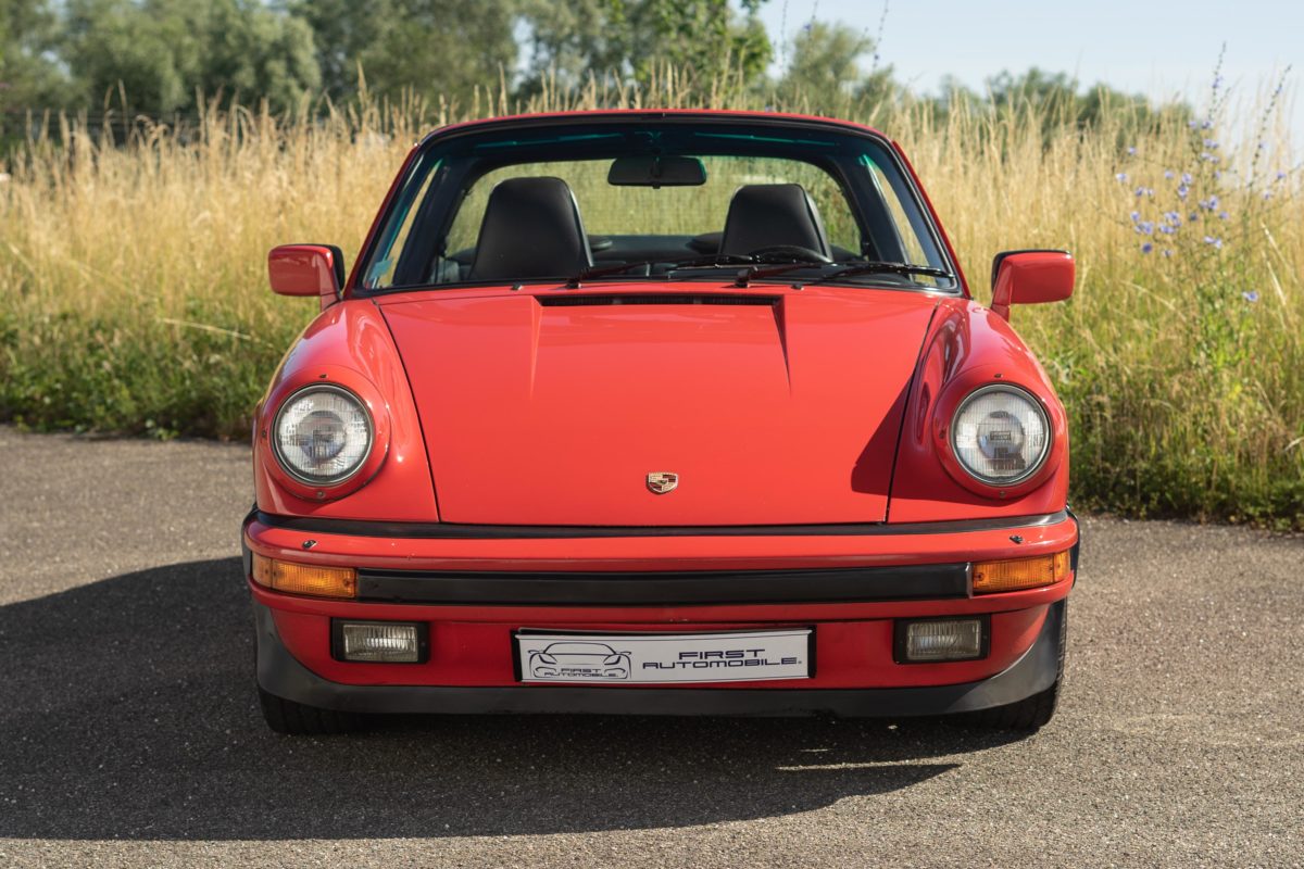 1985 PORSCHE 911 TARGA 3L2 BOITE 915 207CV BVM5