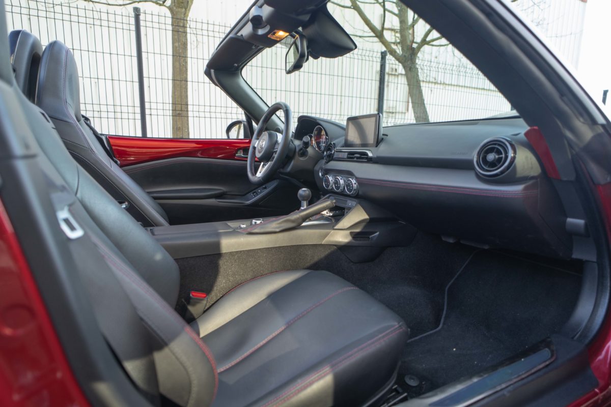 2018 MAZDA MX5 SKYACTIV-G 2L0 184CV BVM