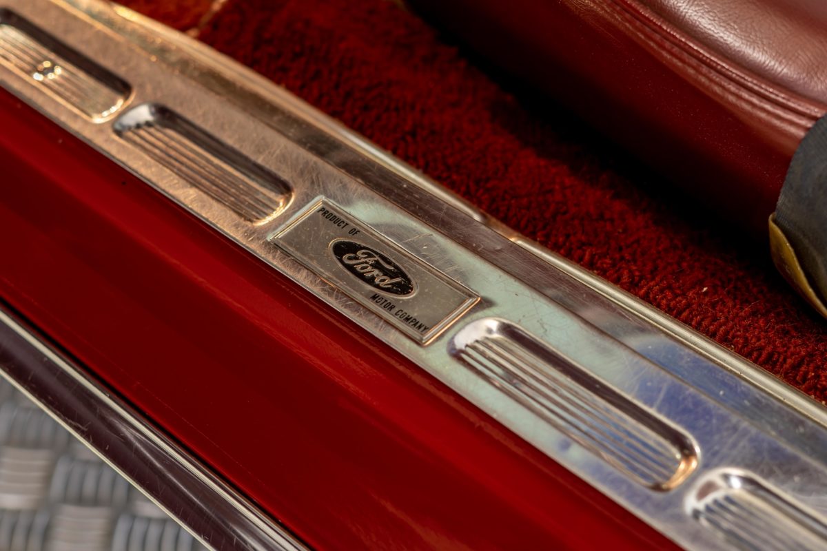 1968 FORD MUSTANG CABRIOLET 200 CI BV MECA