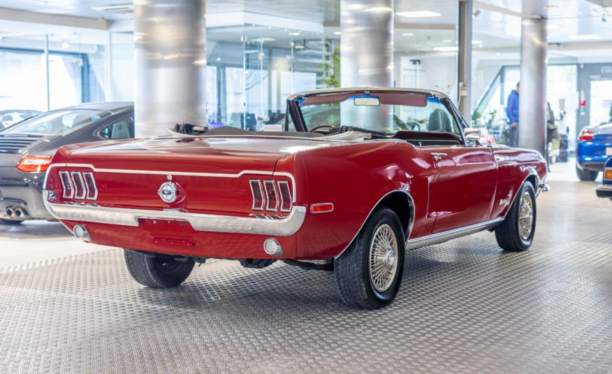 1968 FORD MUSTANG CABRIOLET 200 CI BV MECA