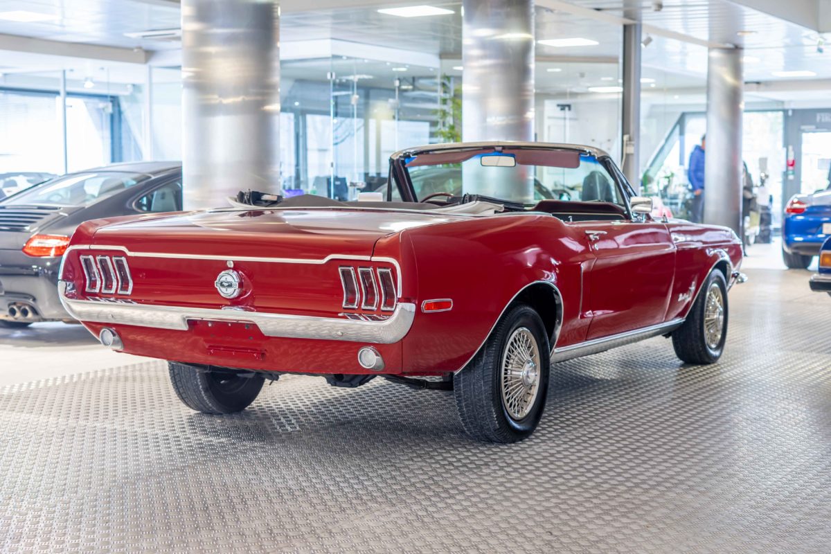 1968 FORD MUSTANG CABRIOLET 200 CI BV MECA