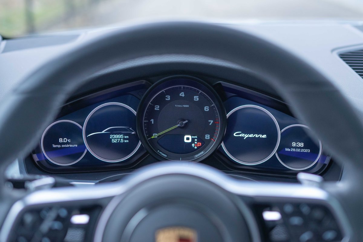 2020 PORSCHE CAYENNE E-HYBRID 462CV