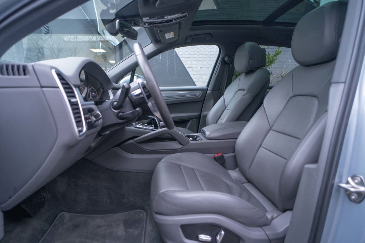 2020 PORSCHE CAYENNE E-HYBRID 462CV