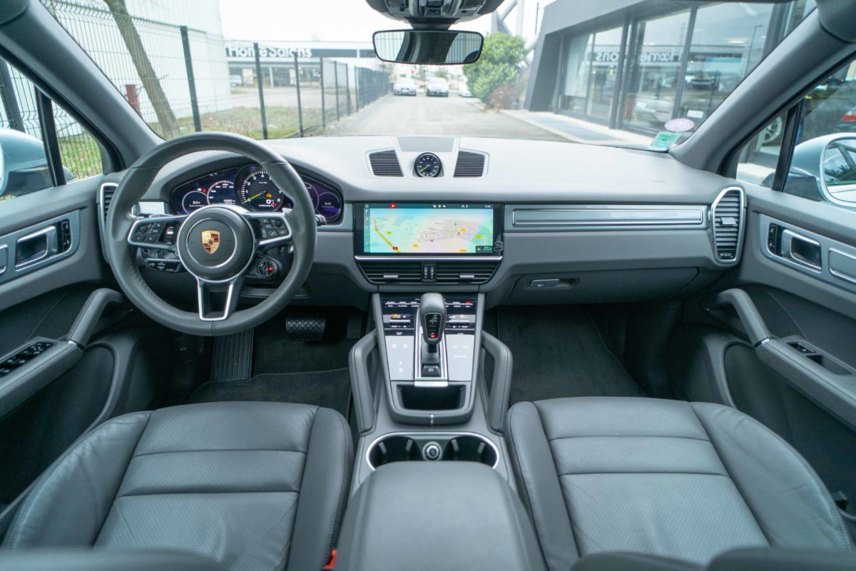 2020 PORSCHE CAYENNE E-HYBRID 462CV