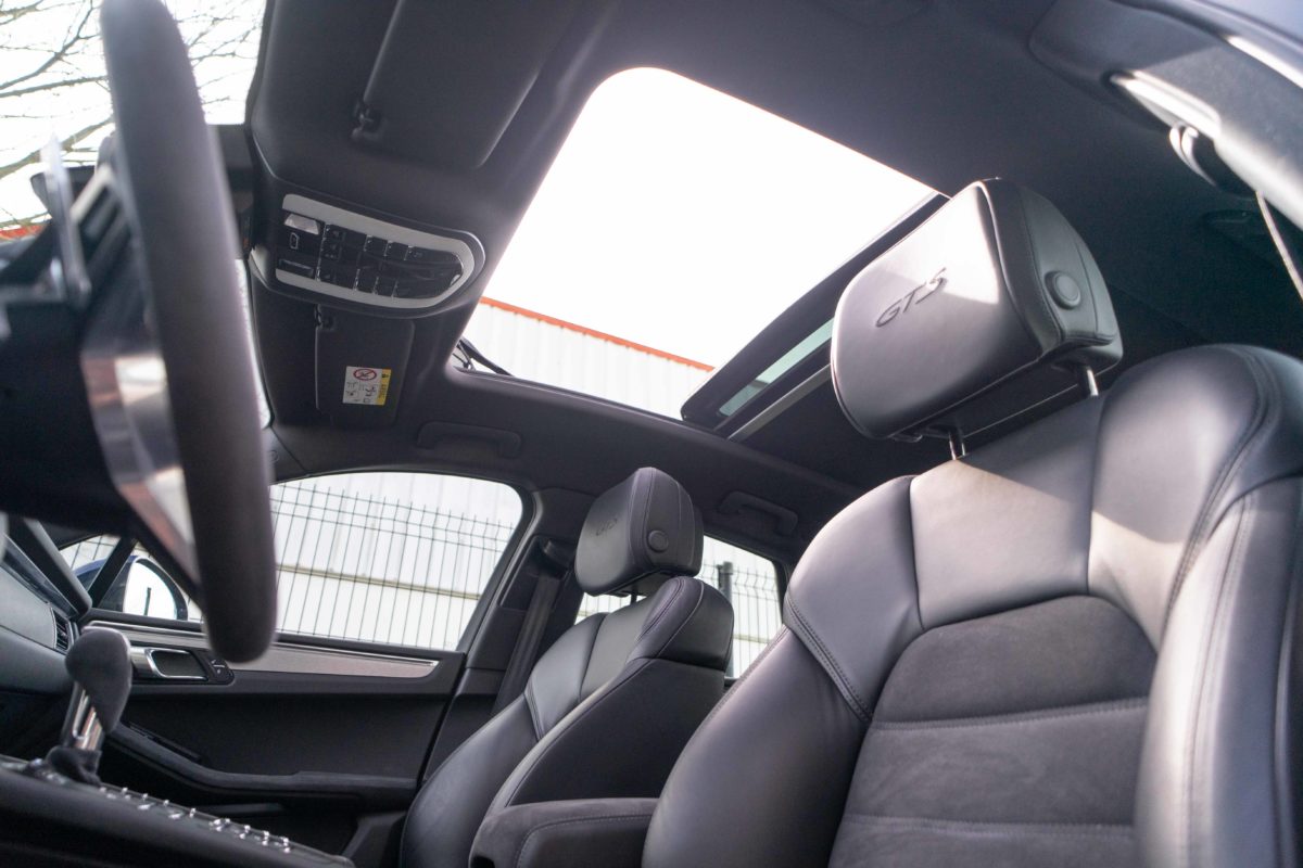 2017 PORSCHE MACAN GTS 3L0 V6 360CV PDK