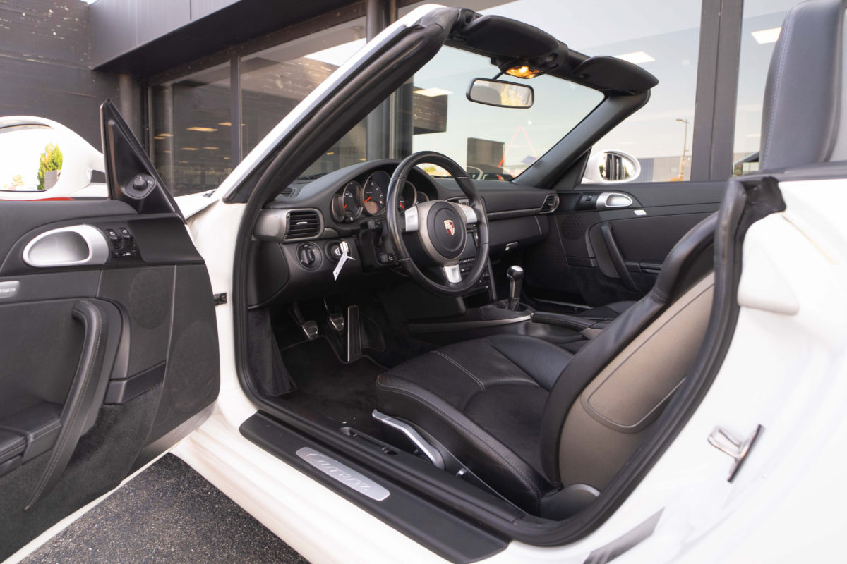 2009 PORSCHE 997 PHASE 2 CARRERA CABRIOLET 3L6 345CV BVM6