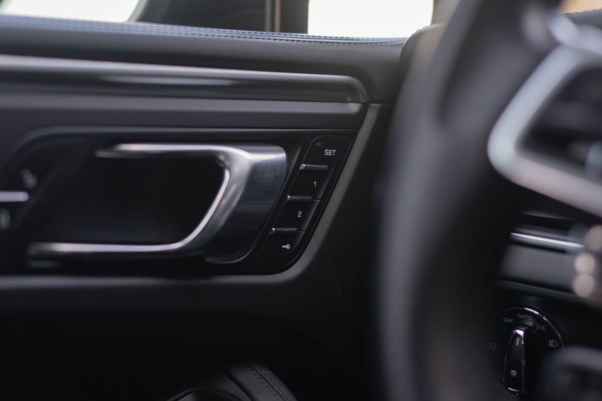 2018 PORSCHE MACAN 2L0 TFSI 252CV PDK FRANCAIS