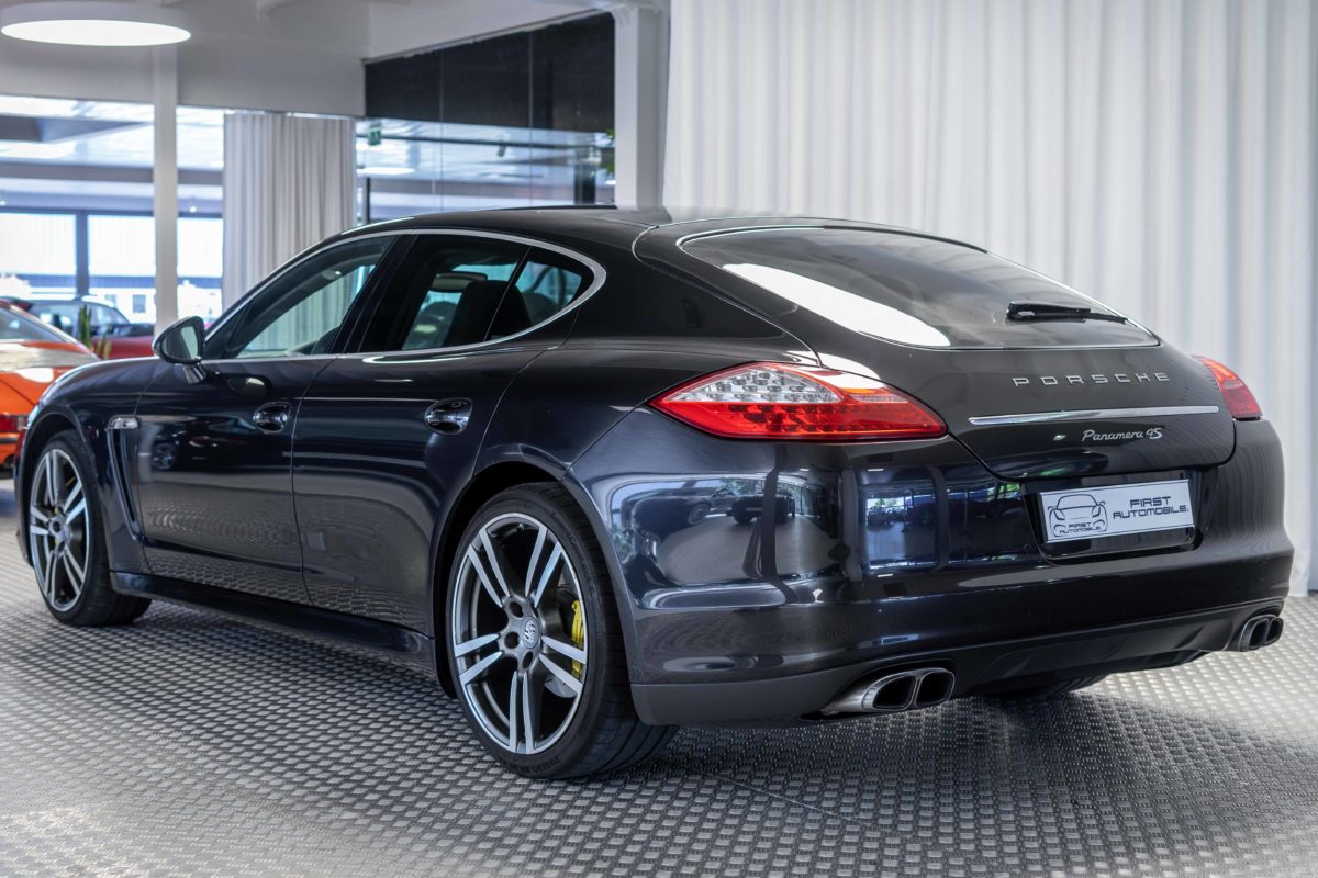 2010 PORSCHE PANAMERA 4S V8 4L8 400CV PDK