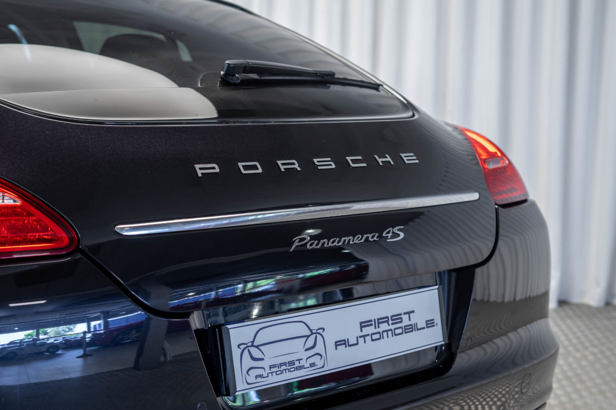 2010 PORSCHE PANAMERA 4S V8 4L8 400CV PDK