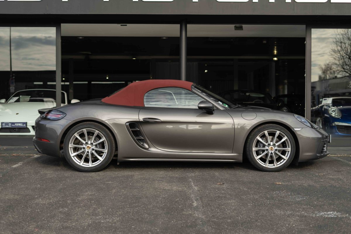2017 PORSCHE BOXSTER 718 2L0 300CV PDK PSE