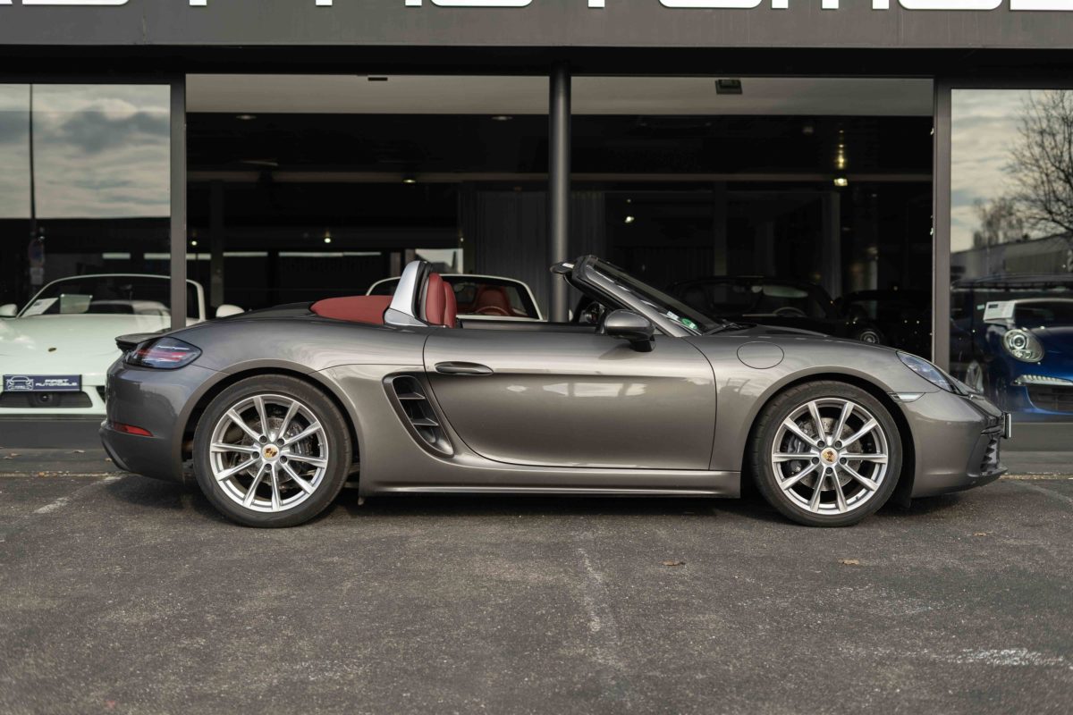 2017 PORSCHE BOXSTER 718 2L0 300CV PDK PSE