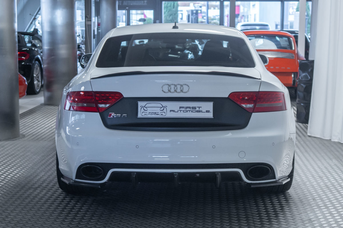 2011 AUDI RS5 B8 4L2 V8 450CV BVA