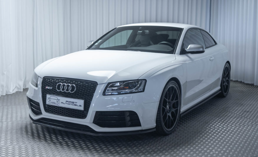 2011 AUDI RS5 B8 4L2 V8 450CV BVA