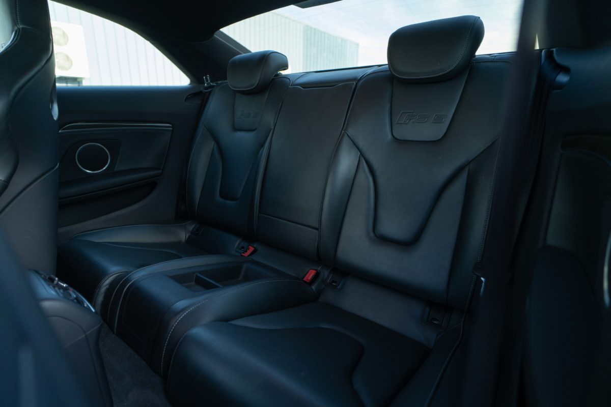 2011 AUDI RS5 B8 4L2 V8 450CV BVA