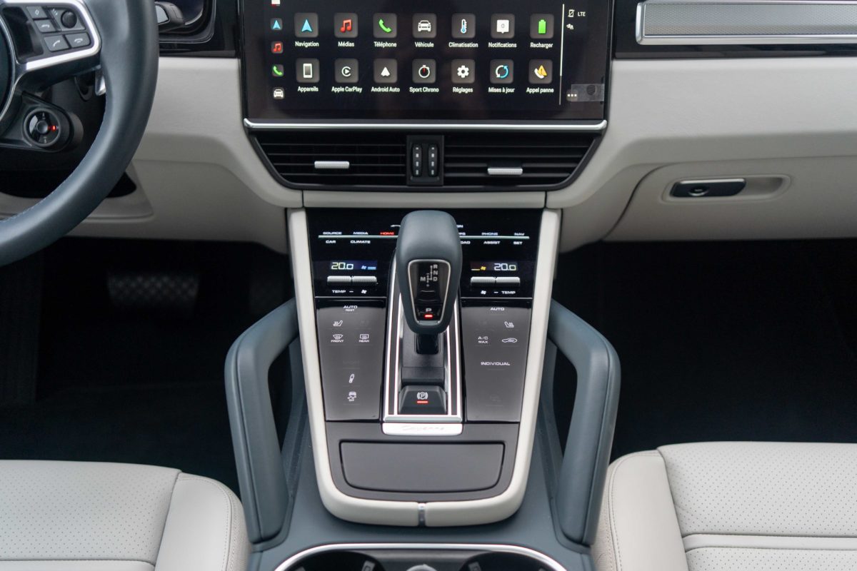 2023 PORSCHE CAYENNE COUPE E-HYBRID V6 3L0 462CV BVA PLATINUM EDITION