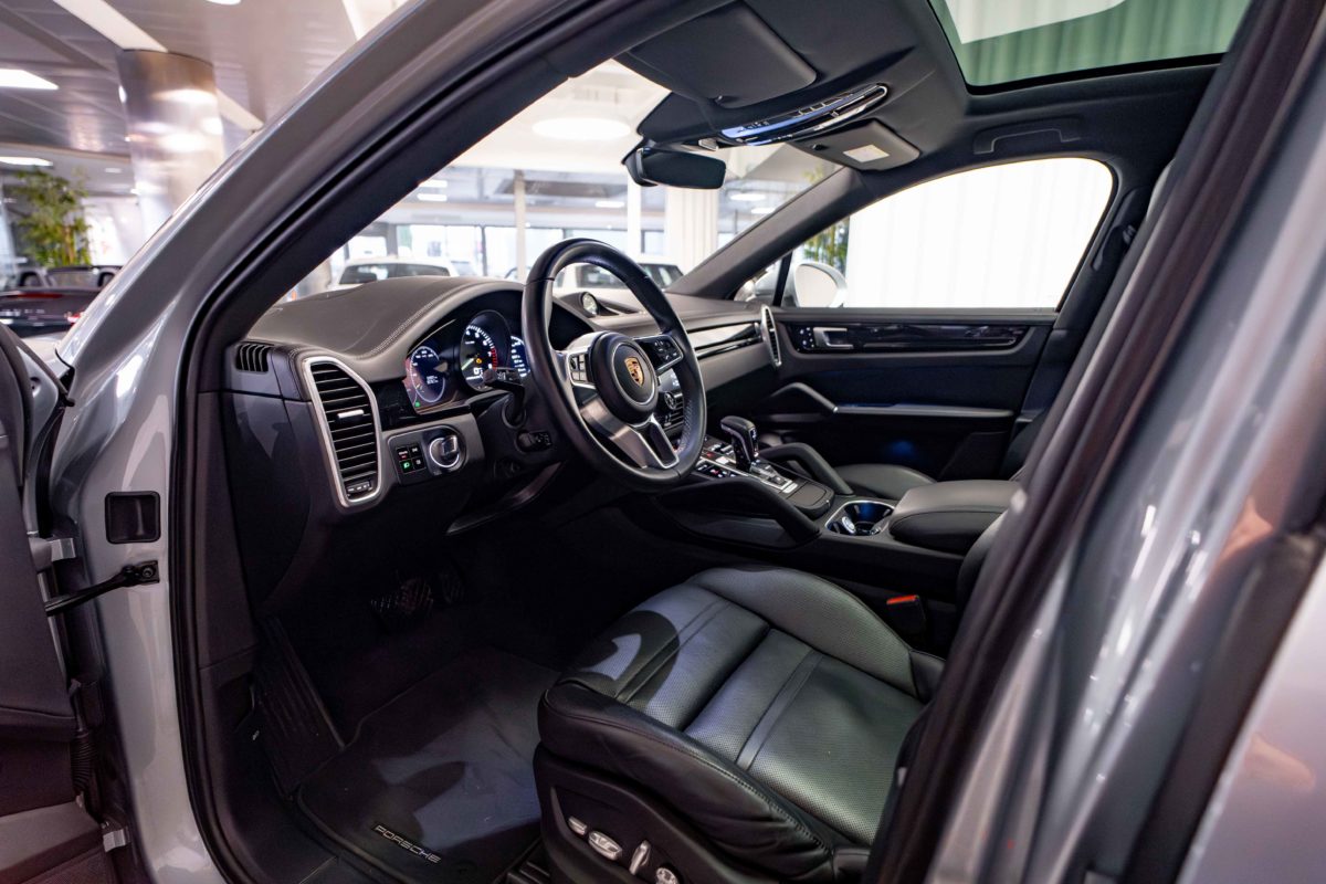 2020 PORSCHE CAYENNE COUPE E-HYBRID V6 3L0 462CV