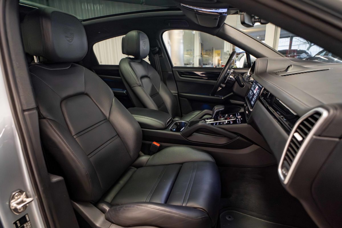 2020 PORSCHE CAYENNE COUPE E-HYBRID V6 3L0 462CV