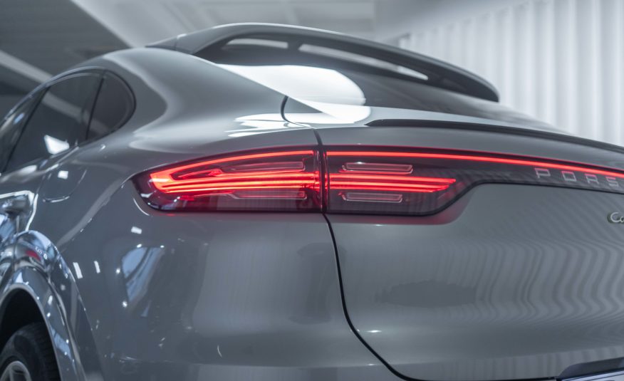 2020 PORSCHE CAYENNE COUPE E-HYBRID V6 3L0 462CV