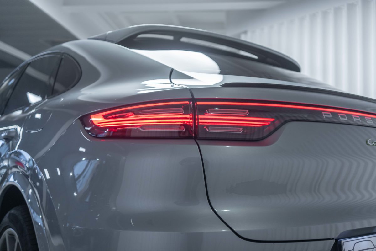 2020 PORSCHE CAYENNE COUPE E-HYBRID V6 3L0 462CV