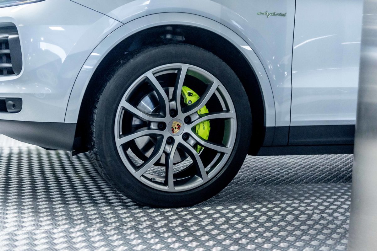 2020 PORSCHE CAYENNE COUPE E-HYBRID V6 3L0 462CV