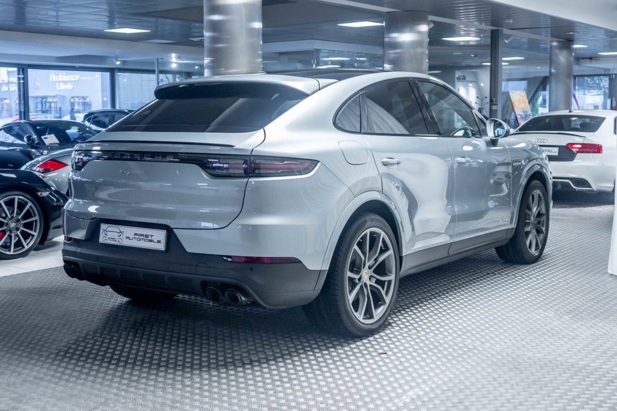 2020 PORSCHE CAYENNE COUPE E-HYBRID V6 3L0 462CV