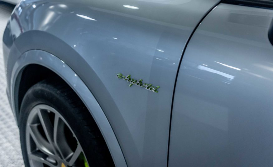 2020 PORSCHE CAYENNE COUPE E-HYBRID V6 3L0 462CV